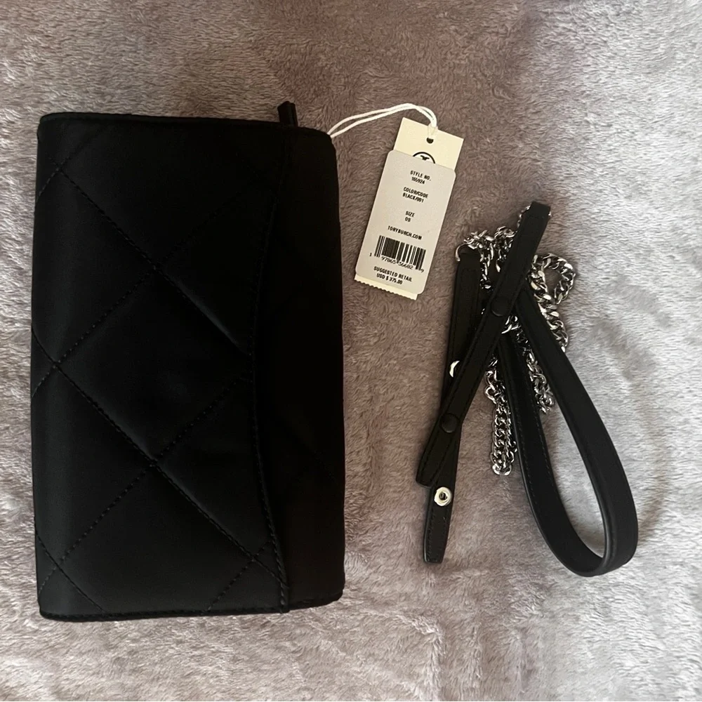 TORY BURCH• Willa Black Quilted Nylon Crossbody Bag